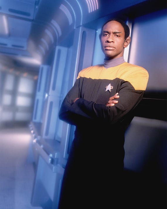 voytuvok401i.jpg